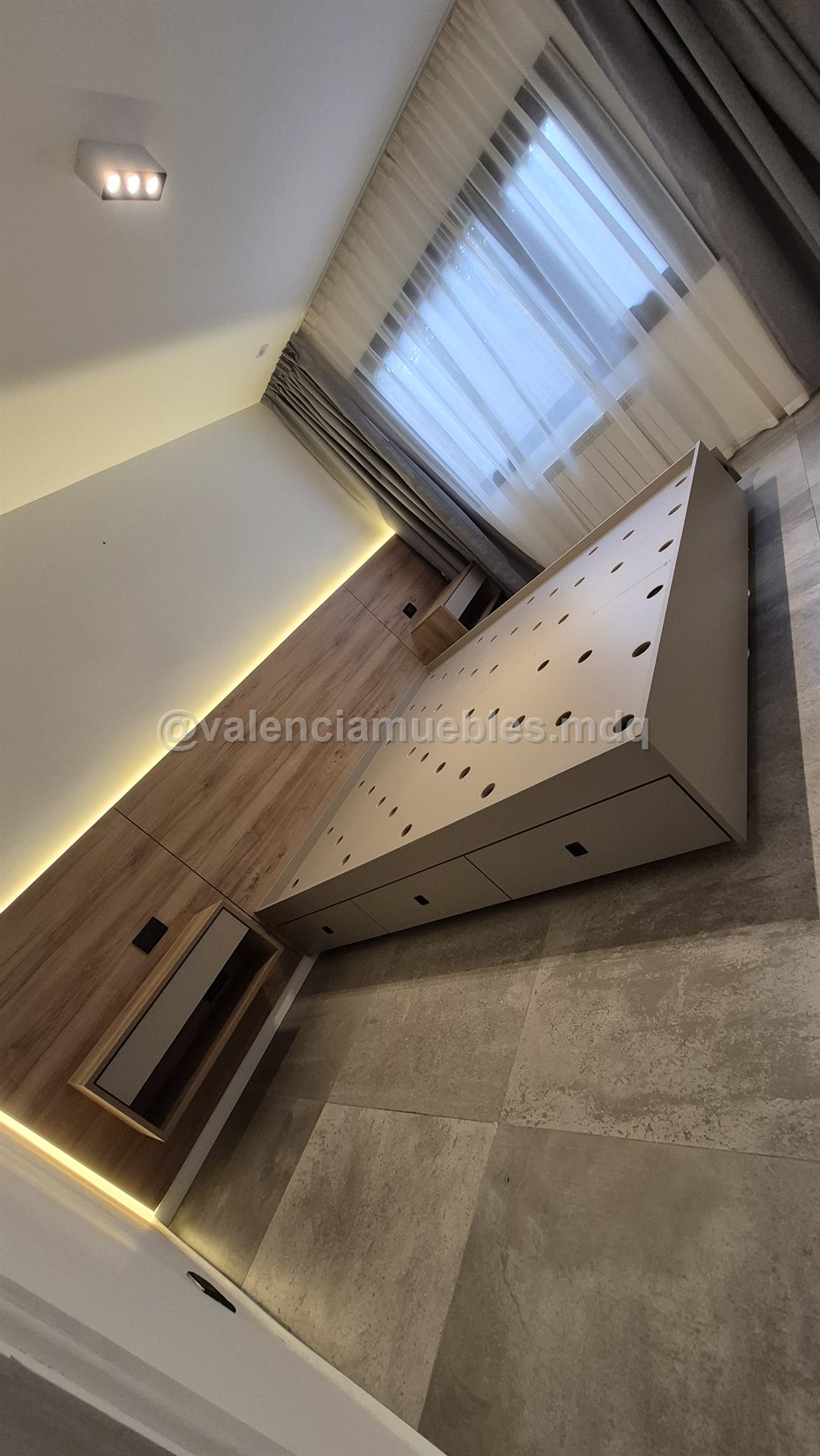 Respaldo de cama a medida