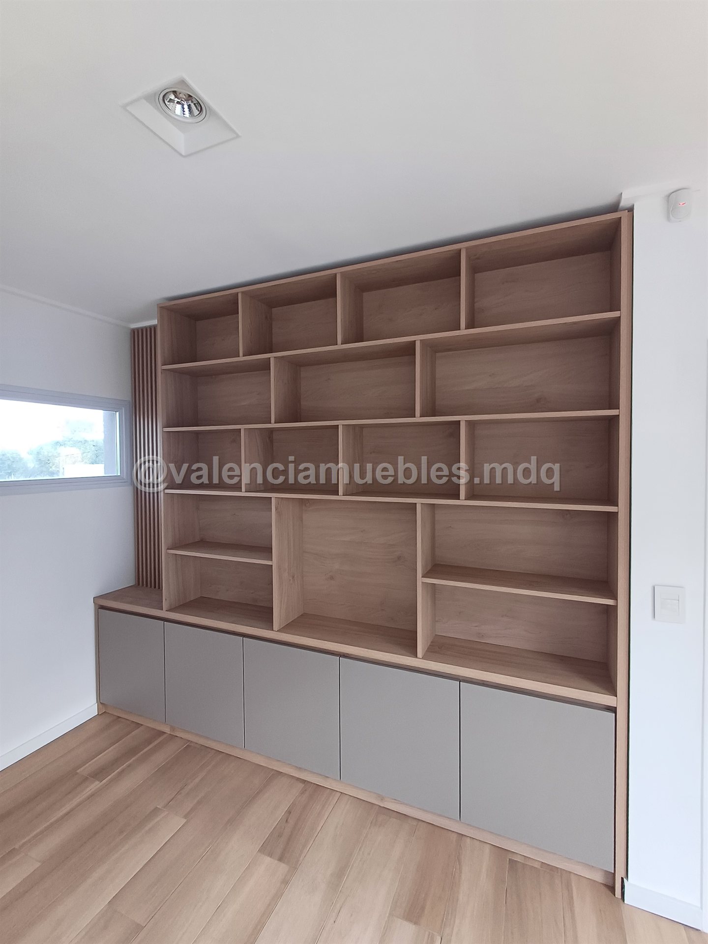 Mueble de estudio a medida